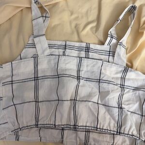 A New Day white and black windowpane plaid linen blend cropped tank top.